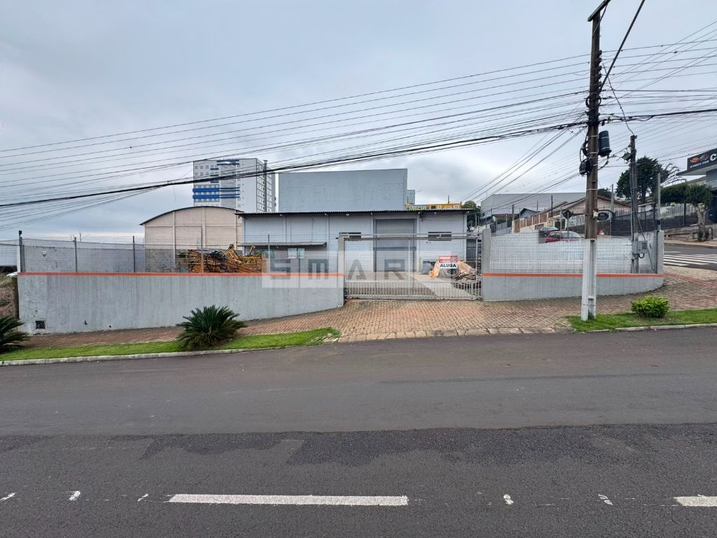 Barracão para alugar no bairro Bela Vista!