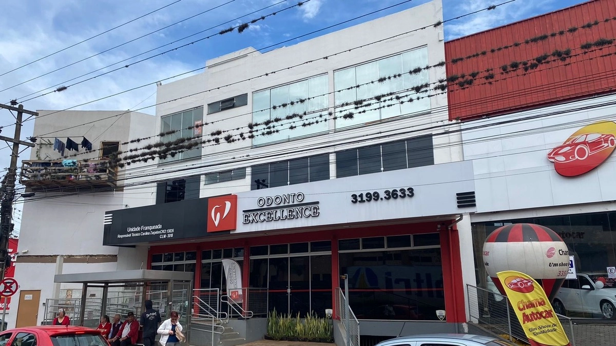 Sala comercial com localização privilegiada no bairro são cristovão em Chapecó, imóvel 864